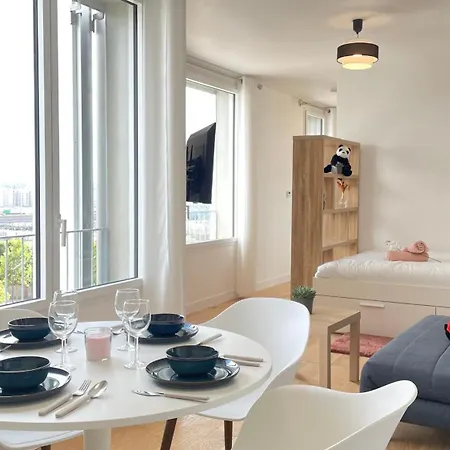 104 - Luxe Et Confort Pour 4, Entierement Renove Daire Paris
