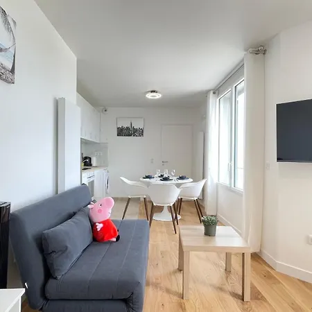 104 - Luxe Et Confort Pour 4, Entierement Renove Daire